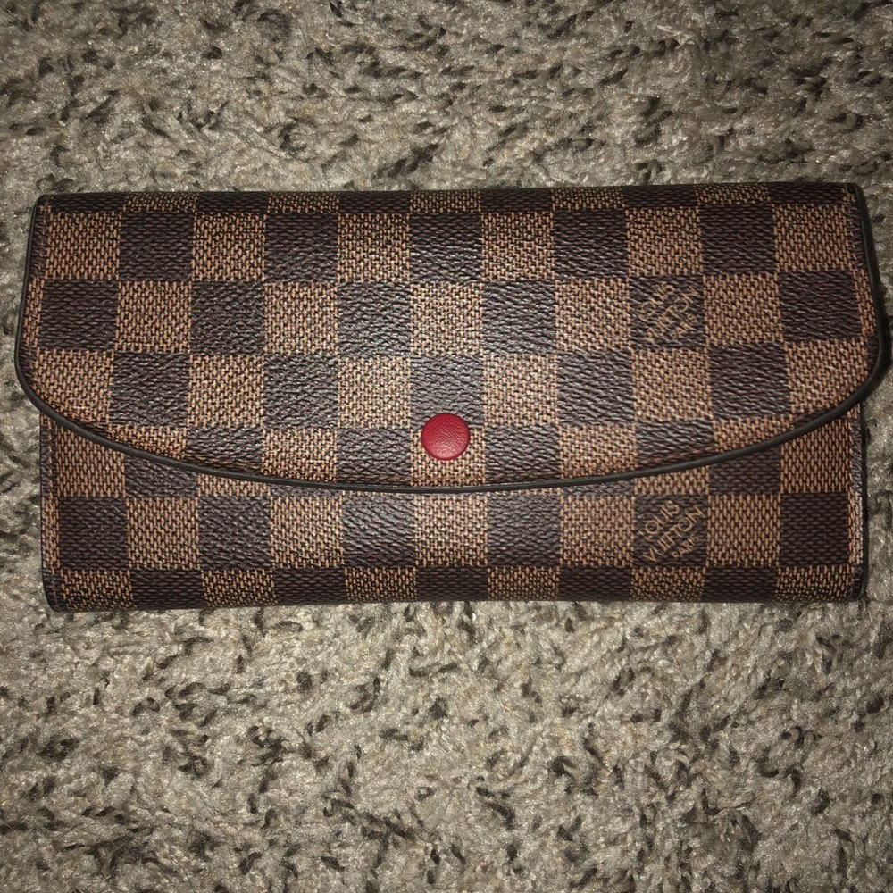Louis Vuitton Emilie Wallet